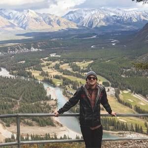 Meet your Posher, Cameron